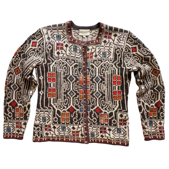 Intiwara Alpaca Geometric Button Front Cardigan | LARGE - Picture 5 of 10